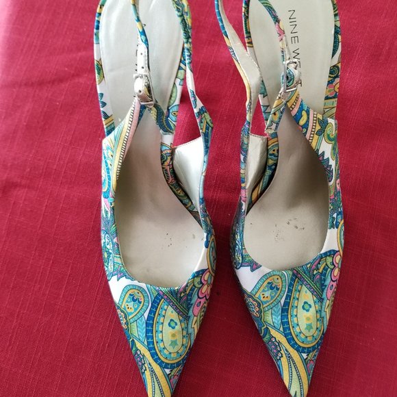 Shoes - Picture 1 of 2